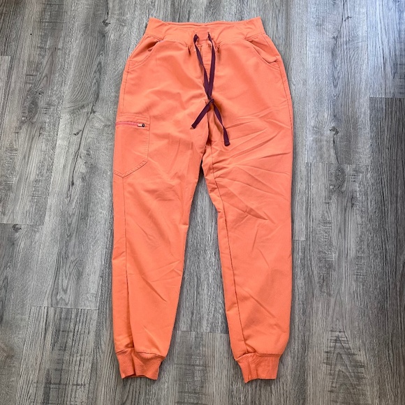 Figs Technical Collection Zamora Jogger Scrub Pant Size MT peach orange - Picture 1 of 6